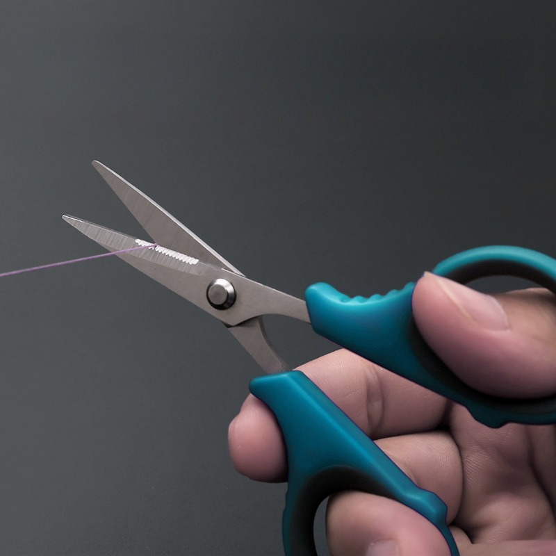 مقص صيد متعدد الوظائف من الفول - مراجعة Fishing Line Cutter وسعره